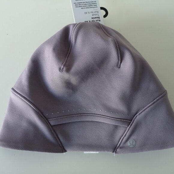 NWT LULULEMON Violet Brushed Tech Fleece Run For It All Beanie Hat Women's OS - Picture 2 of 9